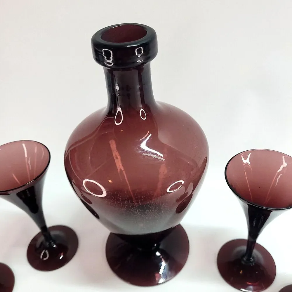 Amethyst Glass Decanter Cambridge bar ware Glasses liquor Purple No stopper